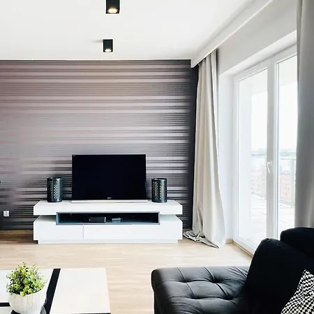 San 16th Floor Апартаменты *